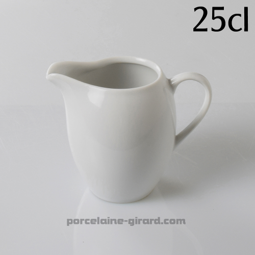 POT AVEC BEC VERSEUR MODERNA 25CL DIAMETRE 12CM HT 10CM /