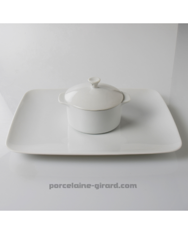 COCOTTE AVEC COUVERCLE 26CL 13X10CM HT4.9CM //