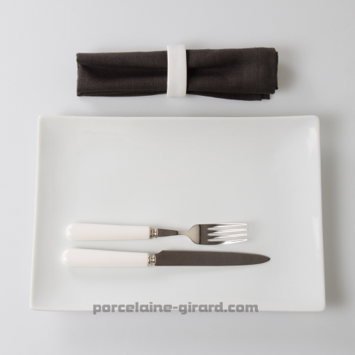 PLAT RECTANGULAIRE DESIGN 32X22 CM.ENTRECOTES/