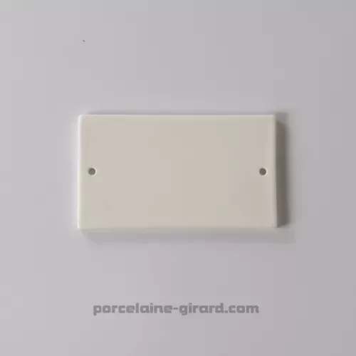 PLAQUE RECTANGULAIRE PERCEE 12X6.8CM /