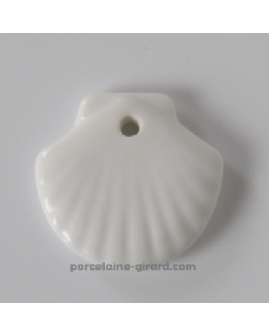 PENDENTIF COQUILLAGE 3.8 X 3.6CM /