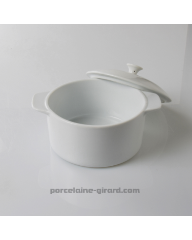 COCOTTE AVEC COUVERCLE 68CL 17.6X14CM HT 6.9CM  /