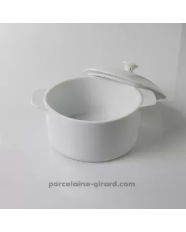 COCOTTE AVEC COUVERCLE 68CL 17.6X14CM HT 6.9CM  /