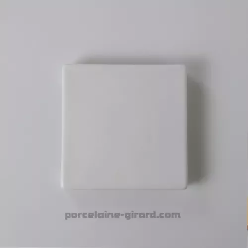 DESSOUS DE PLAT CARRE SUR PIED 15CM  /
