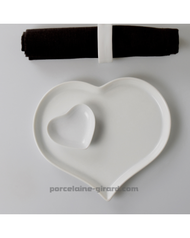 ASSIETTE OU PLATEAU  COEUR 21X17 CM  /