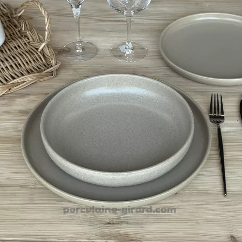 ASSIETTE DESSERT BIBOU DIAMETRE 22CM DE COULEUR SABLE EN GRES/