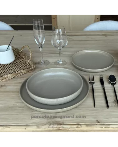 ASSIETTE CALOTTE BIBOU DIAMETRE 22CM/